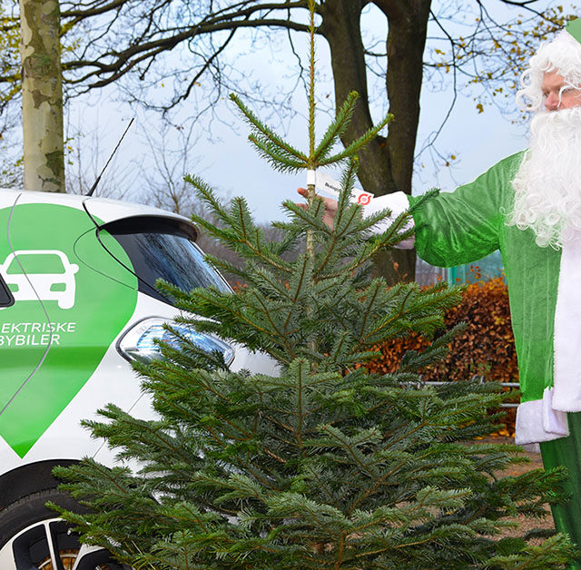 Santa_car_tree copy