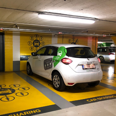 Parking de Munt Een Green geparkeerd op Hotspot de Munt